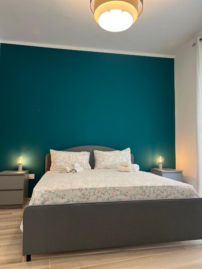 Tulip Luxury Howme Bari Bagian luar foto